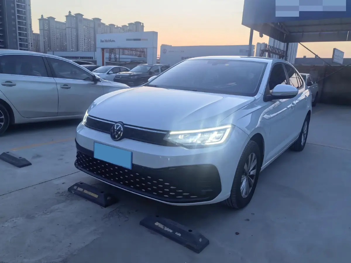 2023 Volkswagen Lavida 1.5L 110HP L4 5MT