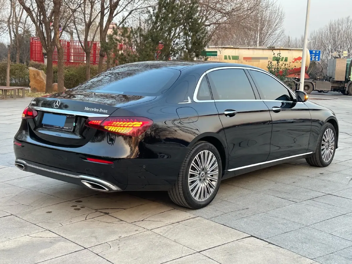2021 Mercedes-Benz E Class 2.0T 258HP L4 9AT,autocango,china used car exporter,china ev exporter,chinese used car exporter,chinese used ev exporter