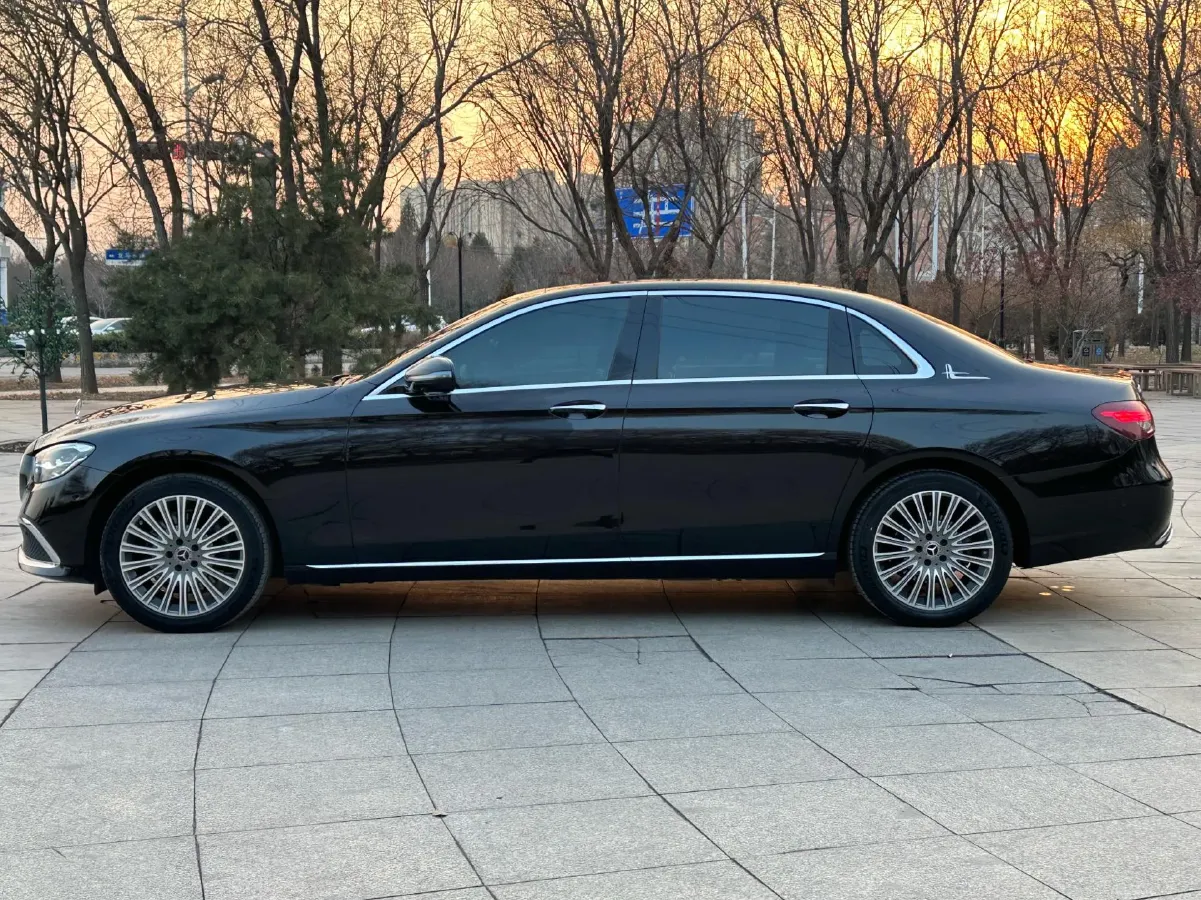 2021 Mercedes-Benz E Class 2.0T 258HP L4 9AT,autocango,china used car exporter,china ev exporter,chinese used car exporter,chinese used ev exporter