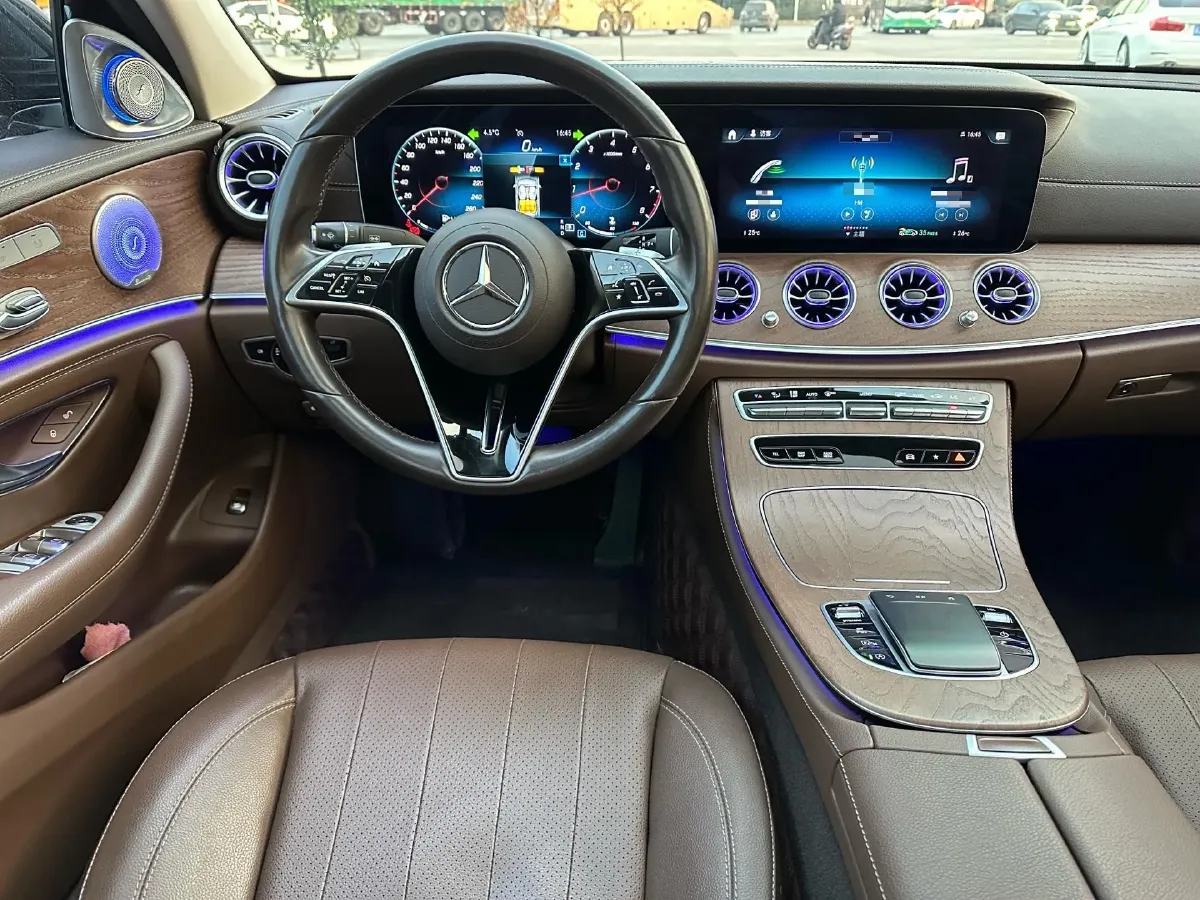 2021 Mercedes-Benz E Class 2.0T 258HP L4 9AT,autocango,china used car exporter,china ev exporter,chinese used car exporter,chinese used ev exporter