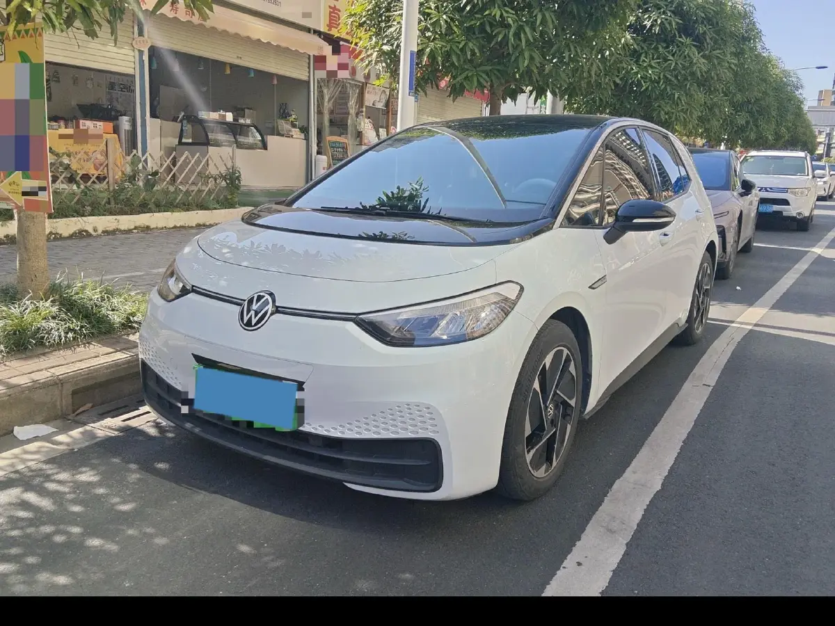 2023 Volkswagen ID.3 BEV 52.8KWH