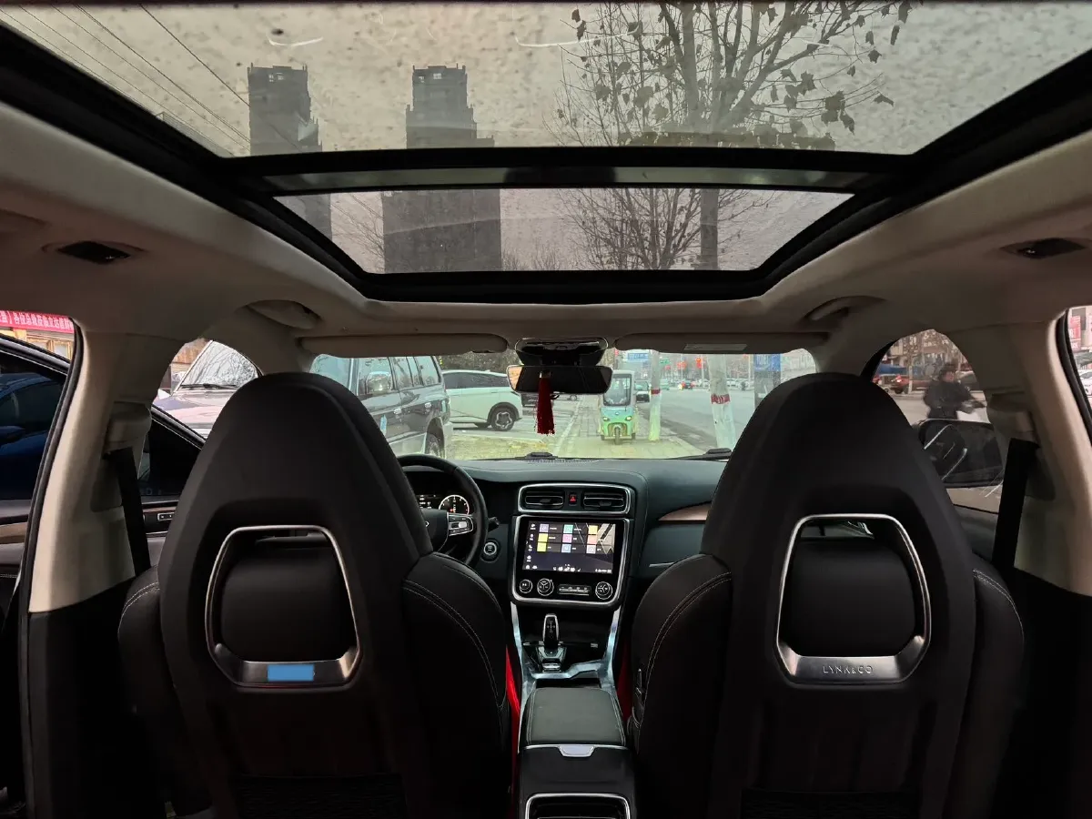 2019 Kia KX5 1.6T 177HP L4 7DCT,autocango,china used car exporter,china ev exporter,chinese used car exporter,chinese used ev exporter