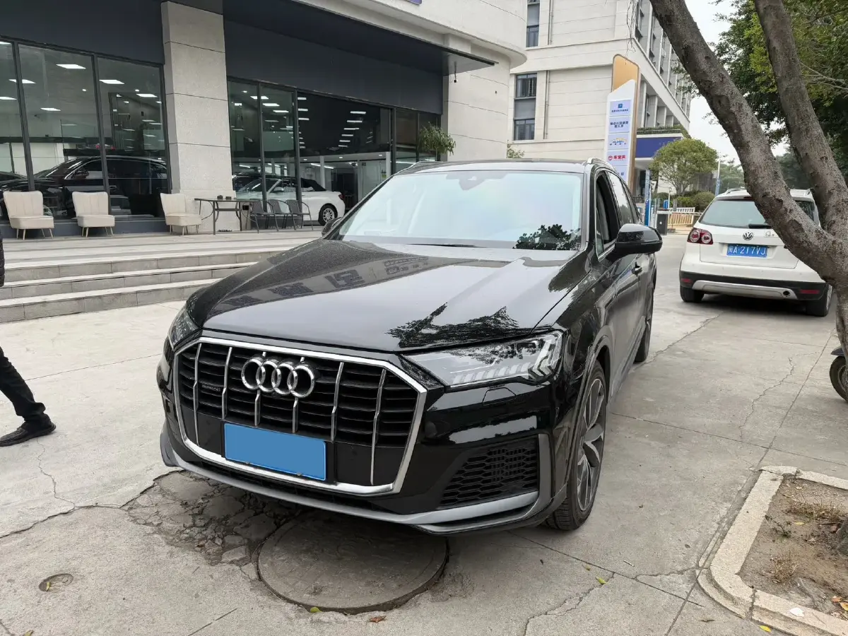 2023 Audi Q7 3.0T 340HP V6 8AT