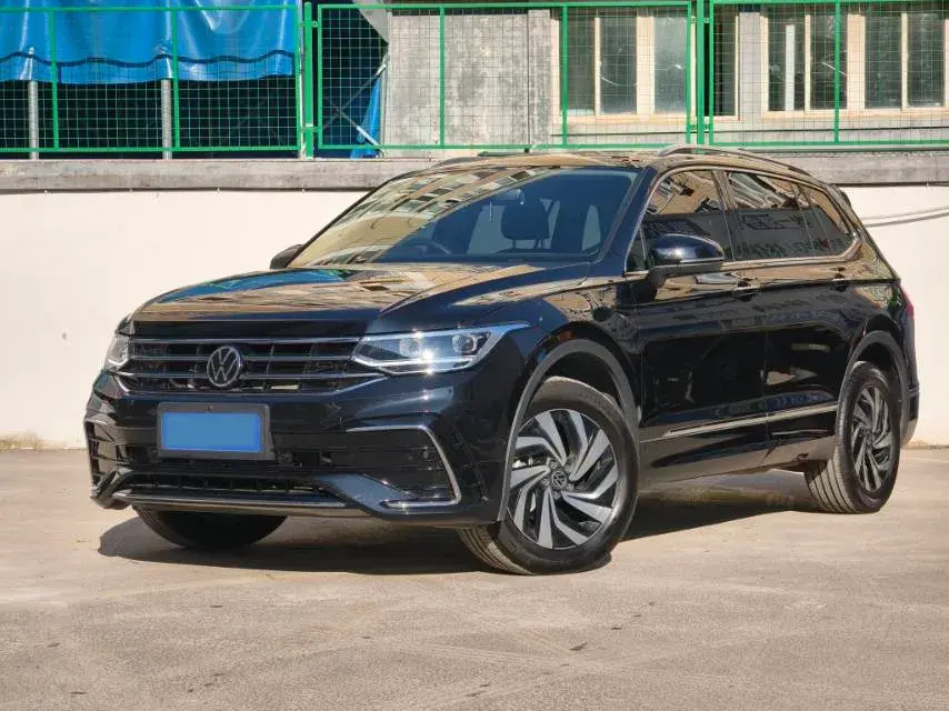 2024 Volkswagen Tiguan L 2.0T 186HP L4 7DCT