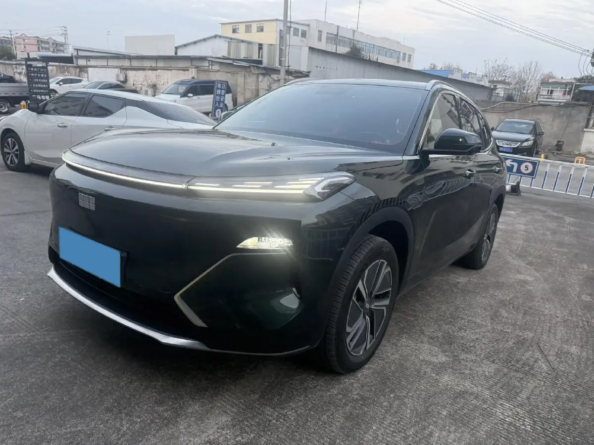 2025 LanDian E5 PLUS 1.5L 95HP L4 E-CVT PHEV 25KWH