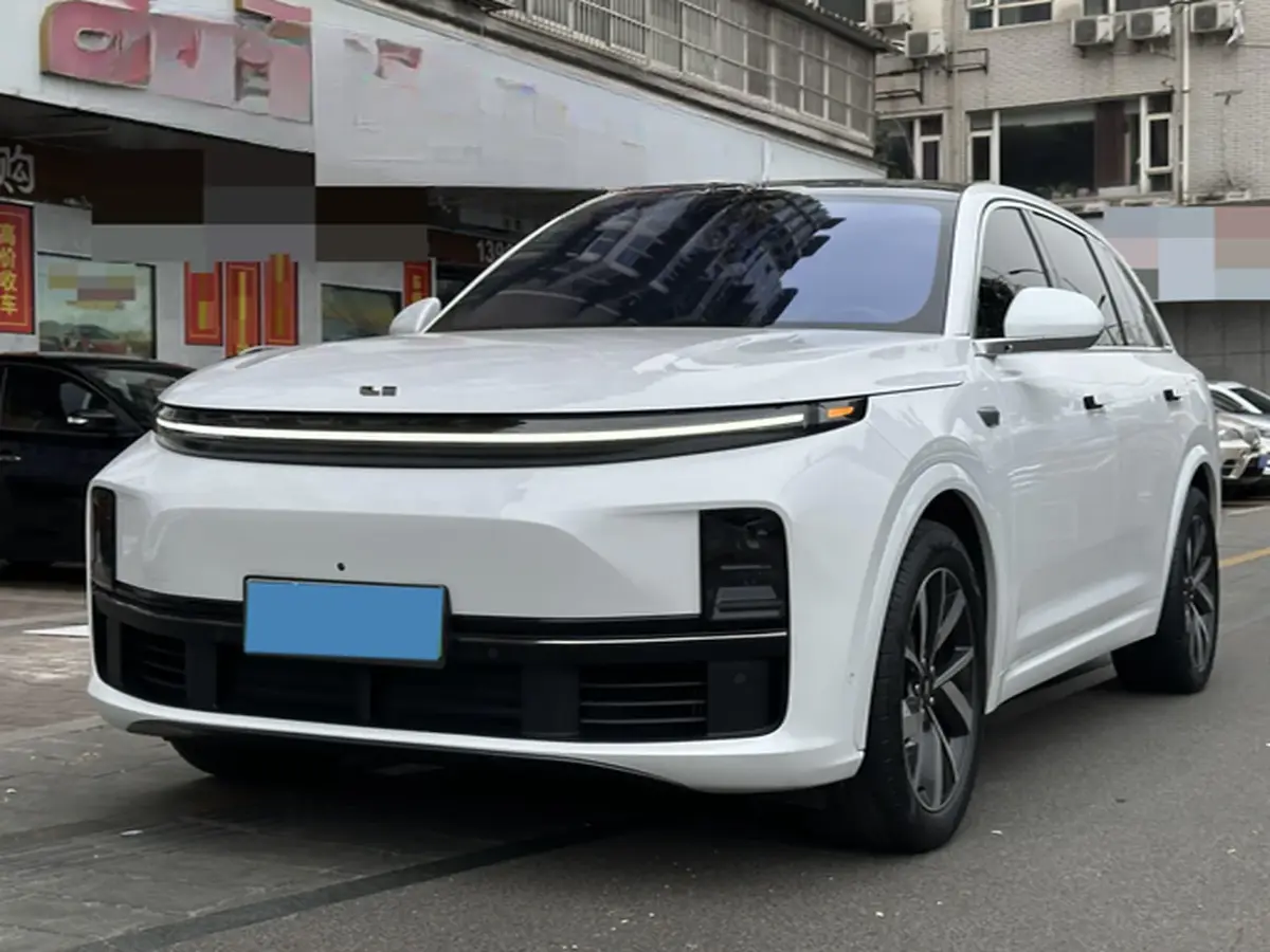 2023 Li L7 Range Extended 154HP REEV 40.9KWH