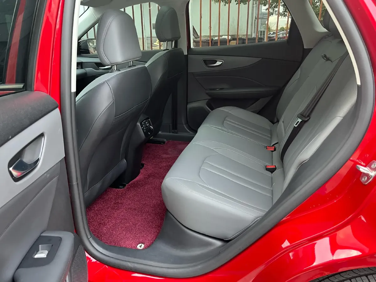 2025 MG MG ES5 BEV 62.2KWH,autocango,china used car exporter,china ev exporter,chinese used car exporter,chinese used ev exporter