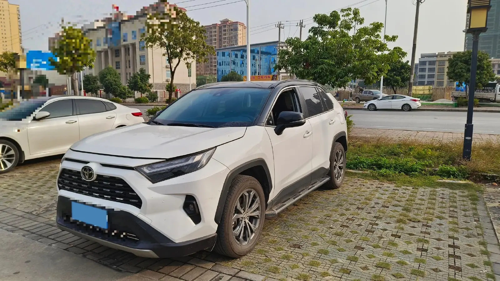 2023 Toyota RAV4 2.0L 171HP L4 CVT