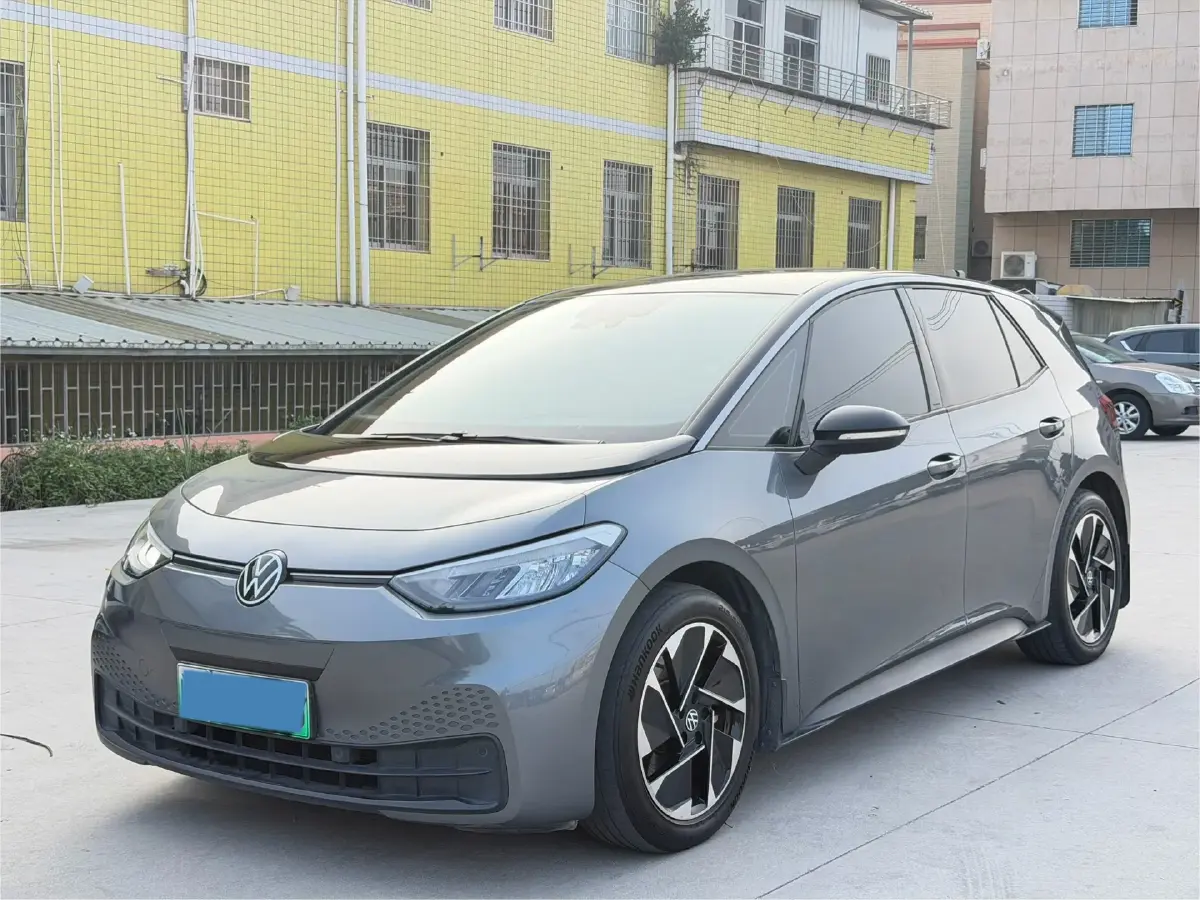 2024 Volkswagen ID.3 BEV 52.8KWH