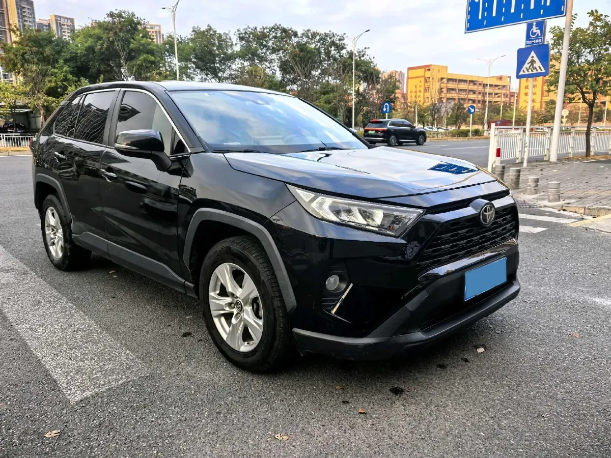 2020 Toyota RAV4 2.0L 171HP L4 CVT,autocango,china used car exporter,china ev exporter,chinese used car exporter,chinese used ev exporter