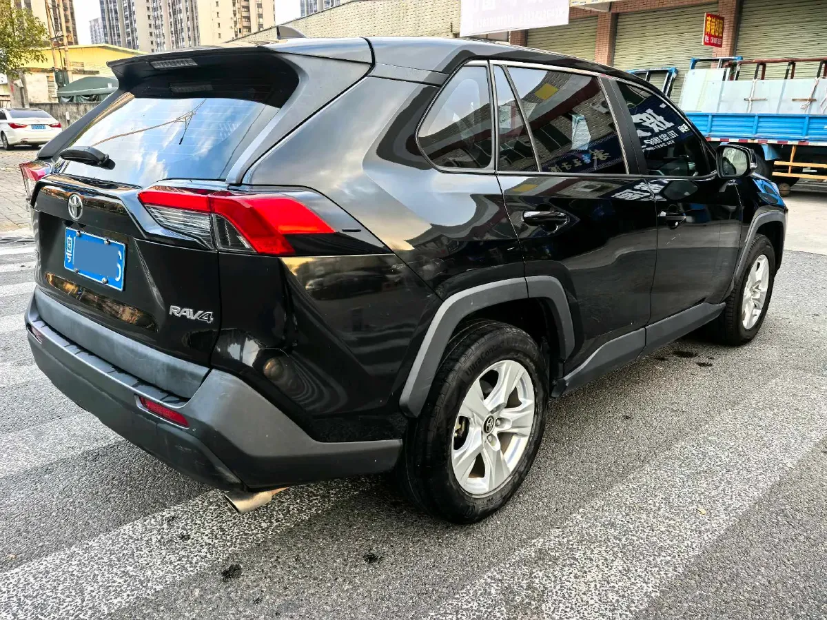 2020 Toyota RAV4 2.0L 171HP L4 CVT,autocango,china used car exporter,china ev exporter,chinese used car exporter,chinese used ev exporter