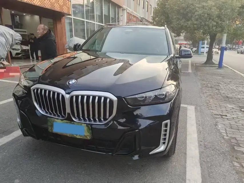 2025 BMW X5 2.0T 258HP L4 8AT,autocango,china used car exporter,china ev exporter,chinese used car exporter,chinese used ev exporter