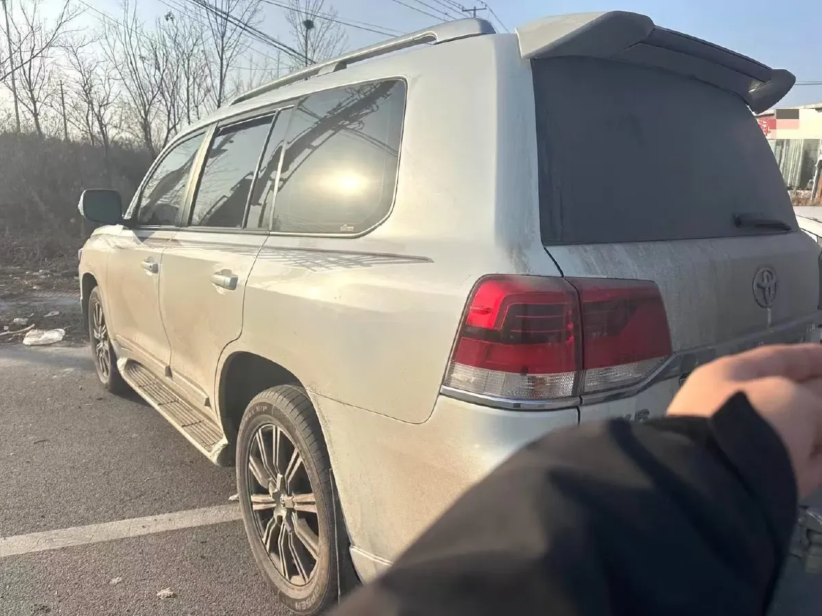 2016 Toyota Land Cruiser 4.0L 275HP V6 5AT,autocango,china used car exporter,china ev exporter,chinese used car exporter,chinese used ev exporter