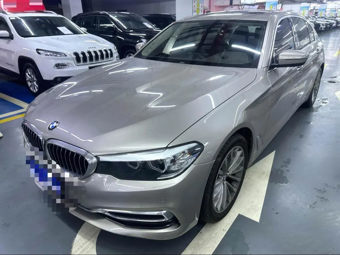 2020 BMW 5 Series 2.0T 184HP L4 8AT