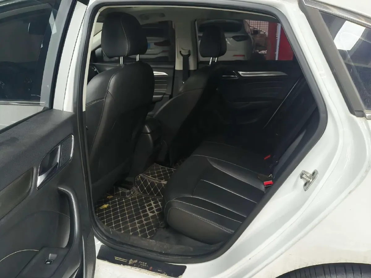 2018 HuangHai JiaoLong 2.4L 143HP L4 5AT,autocango,china used car exporter,china ev exporter,chinese used car exporter,chinese used ev exporter