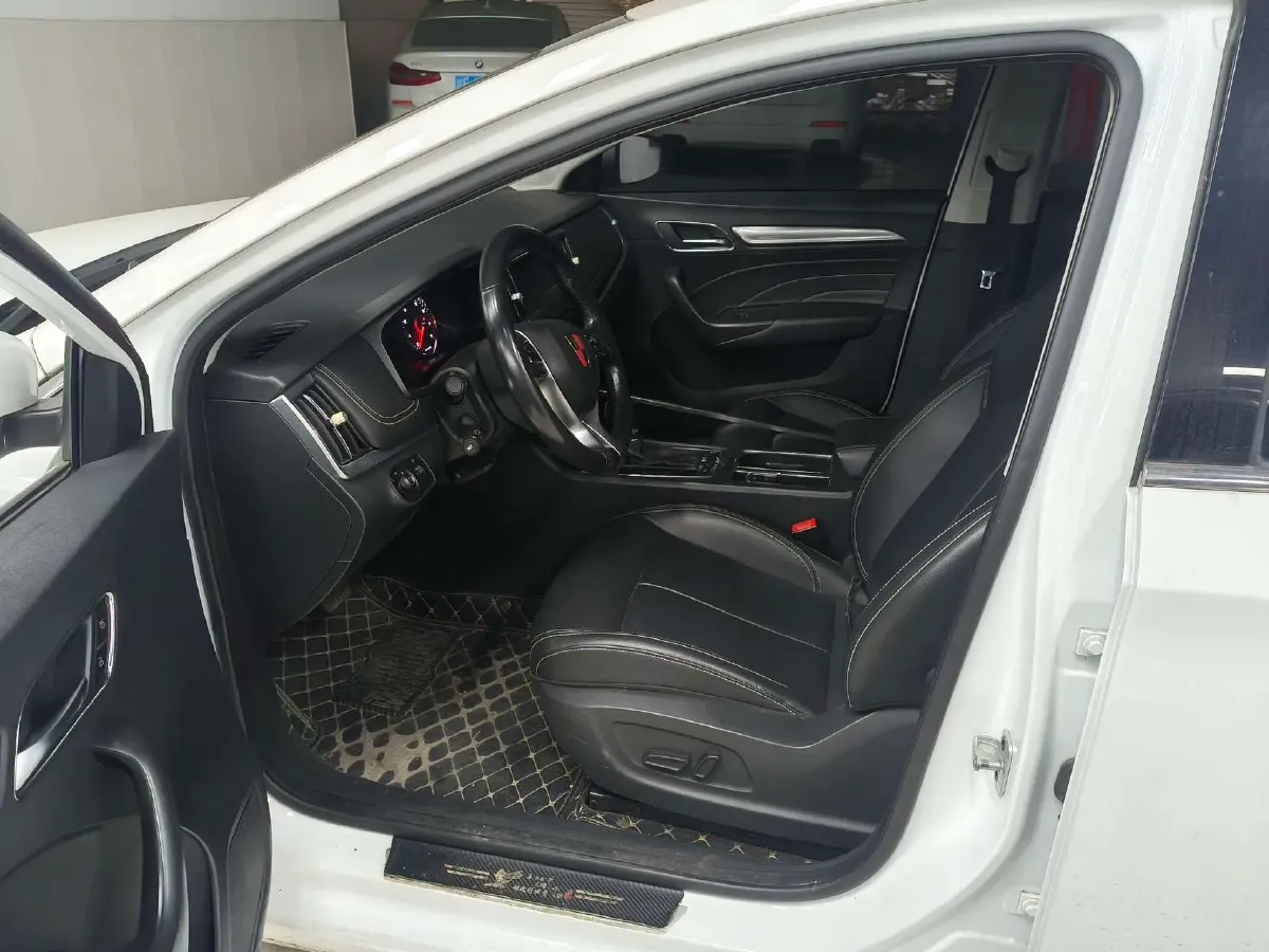 2018 HuangHai JiaoLong 2.4L 143HP L4 5AT,autocango,china used car exporter,china ev exporter,chinese used car exporter,chinese used ev exporter