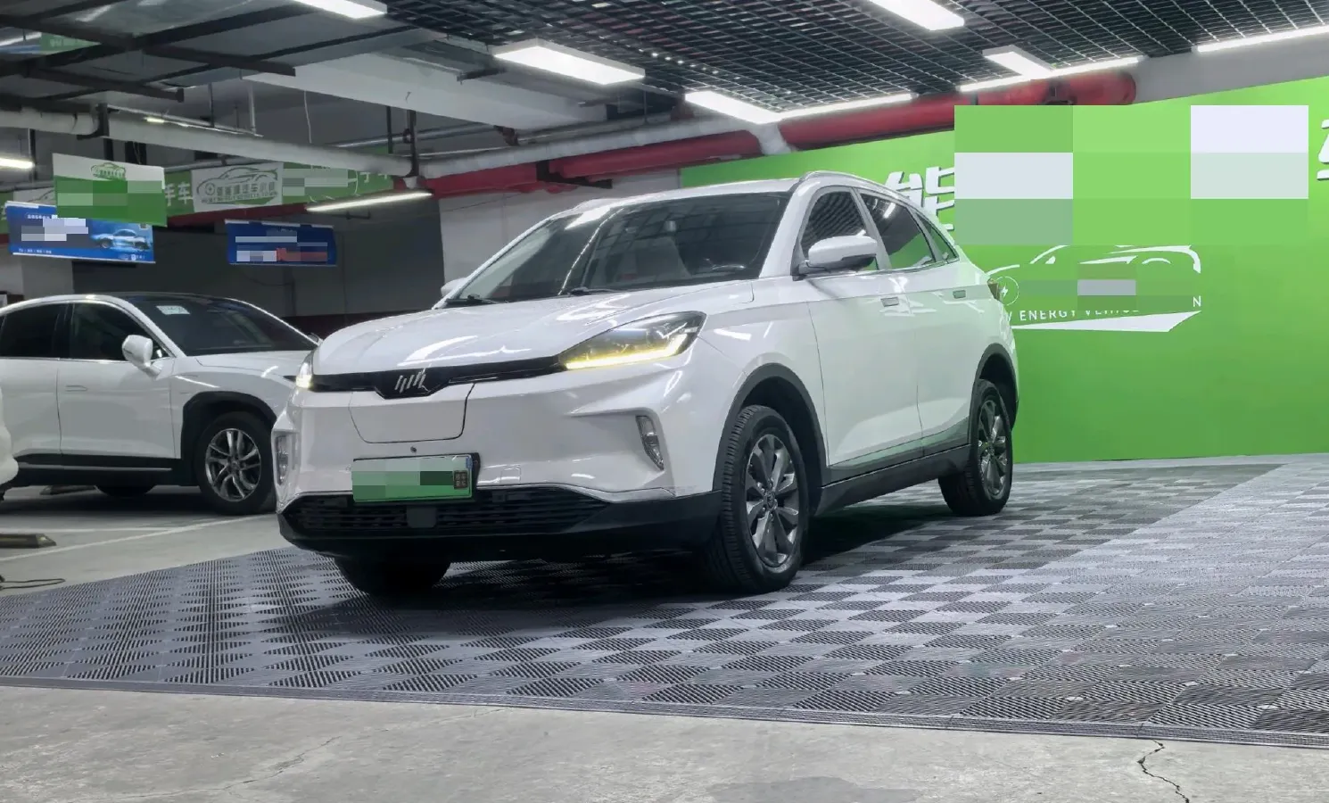 2019 BMW 2 Series Wagon 1.5T 136HP L3 6AT,autocango,china used car exporter,china ev exporter,chinese used car exporter,chinese used ev exporter