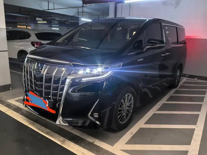 2021 Toyota Alphard 2.5L 117HP L4 E-CVT Hybrid