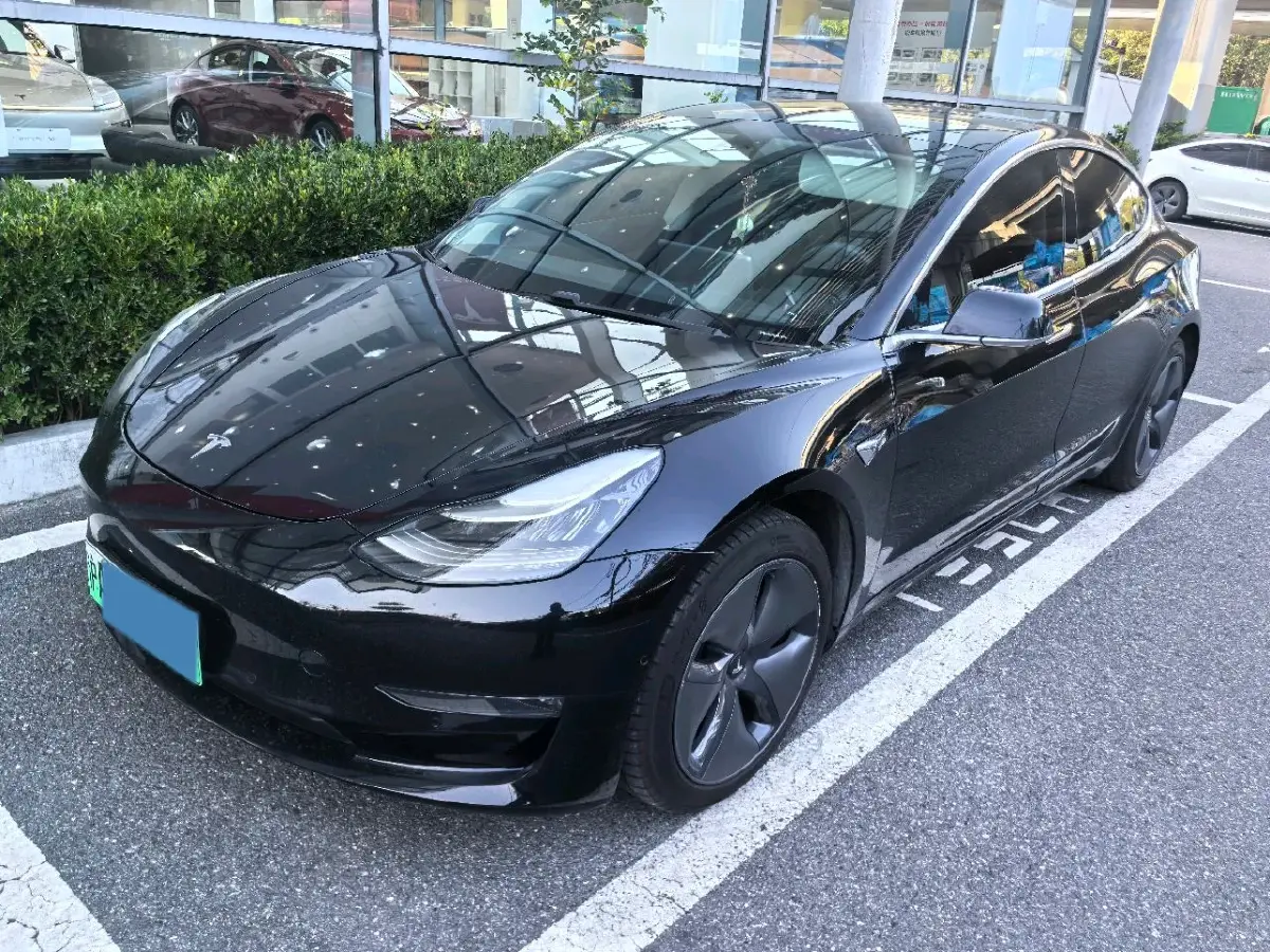 2020 Tesla Model 3 BEV 52KWH