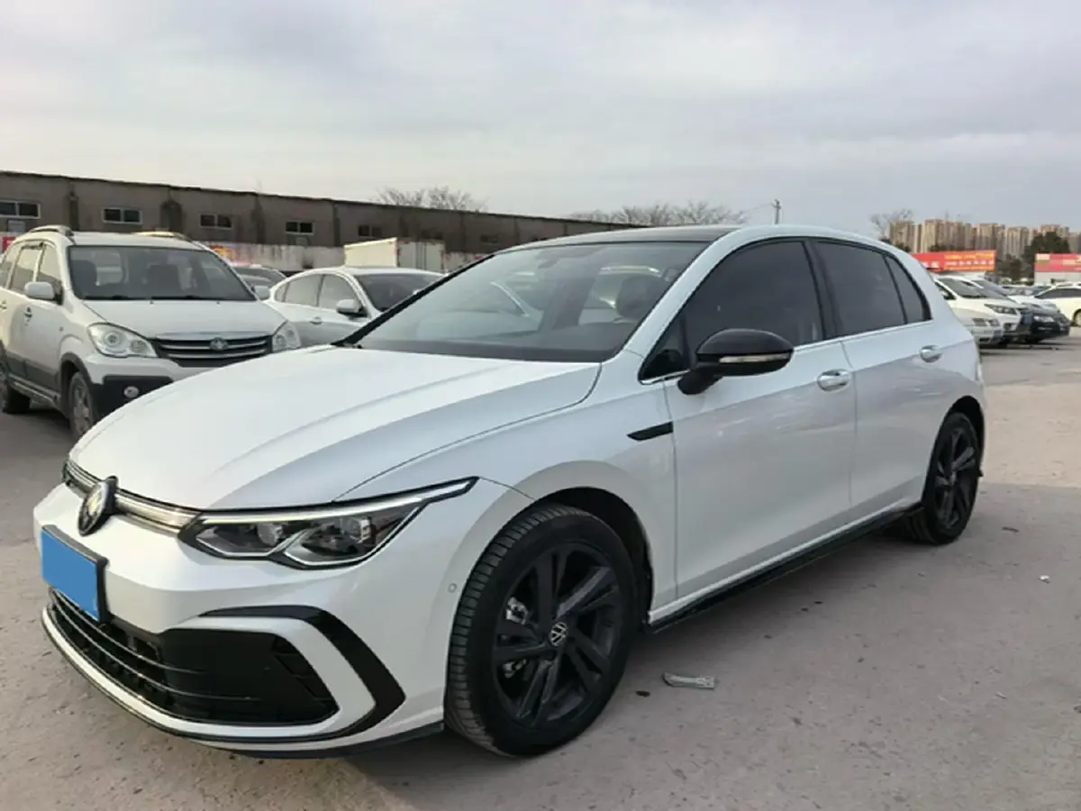 2023 Volkswagen Golf 1.4T 150HP L4 7DCT