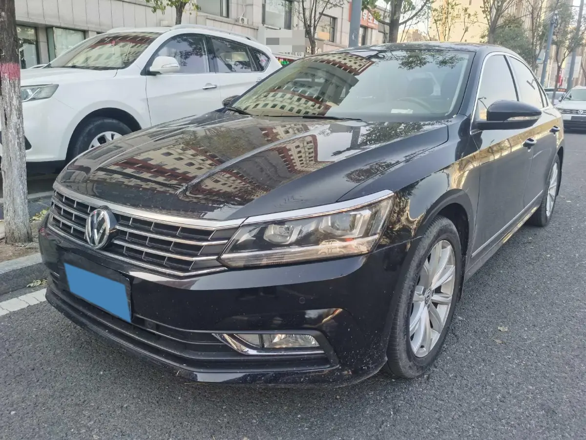 2017 Volkswagen Passat 1.8T 180HP L4 7DCT