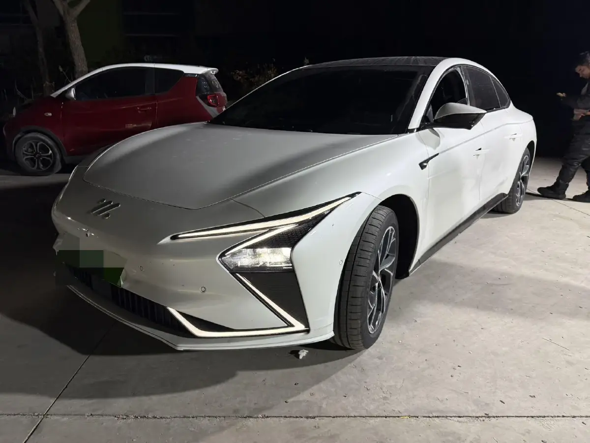 2022 IM L7 BEV 90KWH