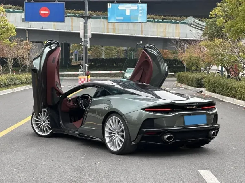 2022 McLaren GT 4.0T 620HP V8 7DCT,autocango,china used car exporter,china ev exporter,chinese used car exporter,chinese used ev exporter