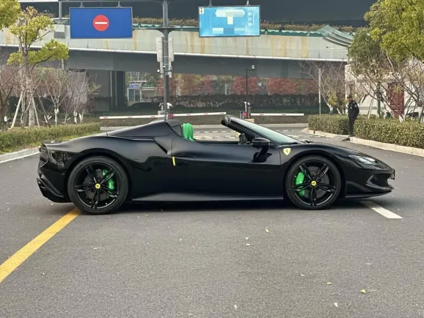 2022 Ferrari 296 3.0T 663HP V6 8DCT PHEV 7.45KWH,autocango,china used car exporter,china ev exporter,chinese used car exporter,chinese used ev exporter