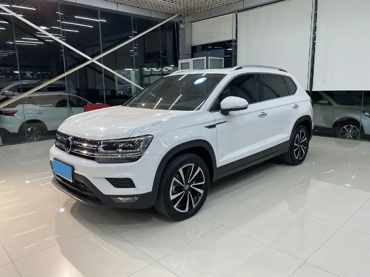 2021 Volkswagen Tharu 1.4T 150HP L4 7DCT
