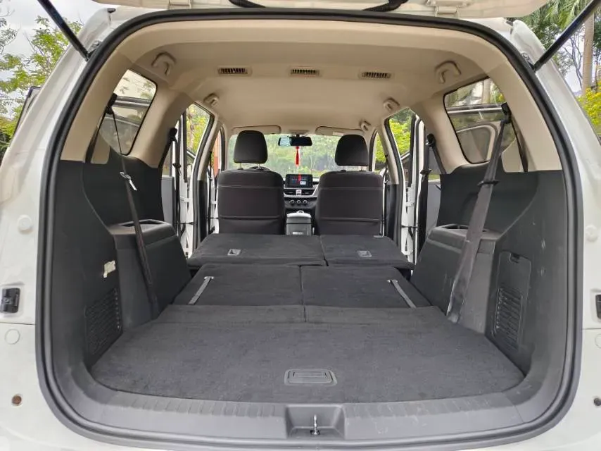 2019 BaoJun 730 1.5T 151HP L4 CVT,autocango,china used car exporter,china ev exporter,chinese used car exporter,chinese used ev exporter