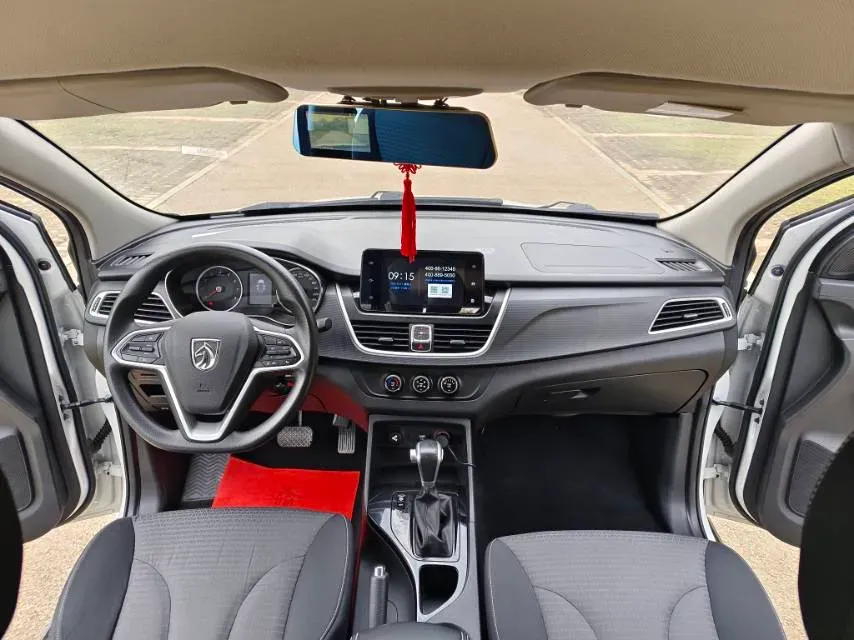 2019 BaoJun 730 1.5T 151HP L4 CVT,autocango,china used car exporter,china ev exporter,chinese used car exporter,chinese used ev exporter