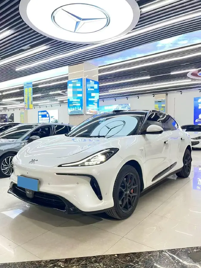 2023 IM LS6 BEV 71KWH