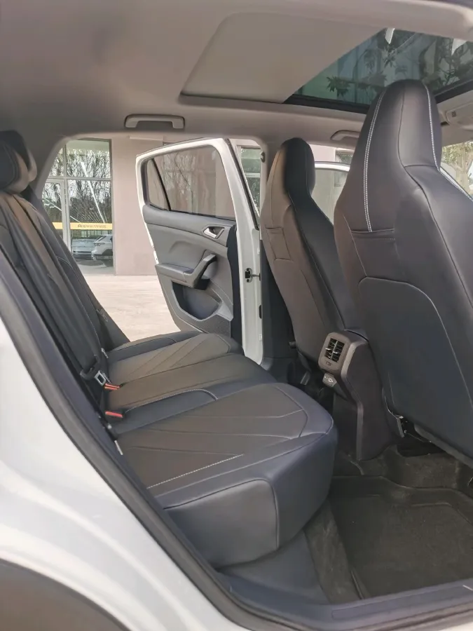 2025 Volkswagen Tharu 1.5T 160HP L4 7DCT,autocango,china used car exporter,china ev exporter,chinese used car exporter,chinese used ev exporter