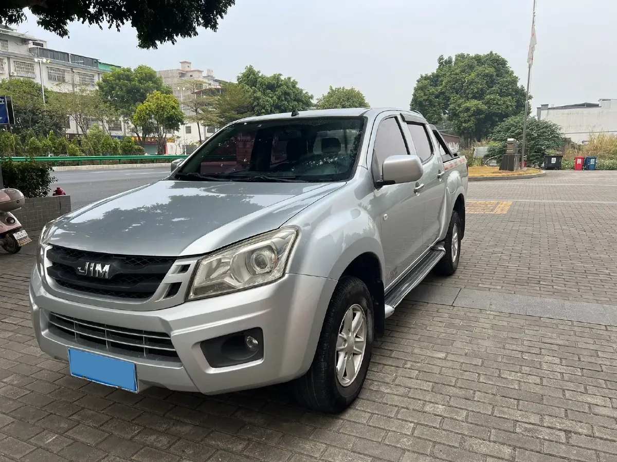 2018 Isuzu Taga 3.0T 131HP L4 5MT,autocango,china used car exporter,china ev exporter,chinese used car exporter,chinese used ev exporter
