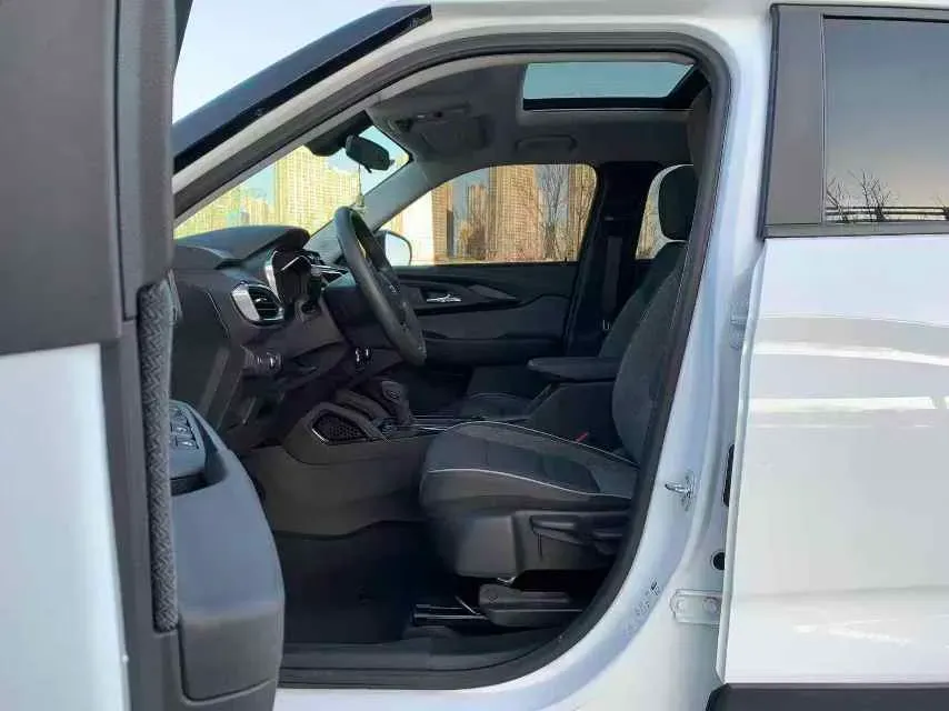 2019 Chevrolet Trailblazer 1.3T 165HP L3 CVT,autocango,china used car exporter,china ev exporter,chinese used car exporter,chinese used ev exporter