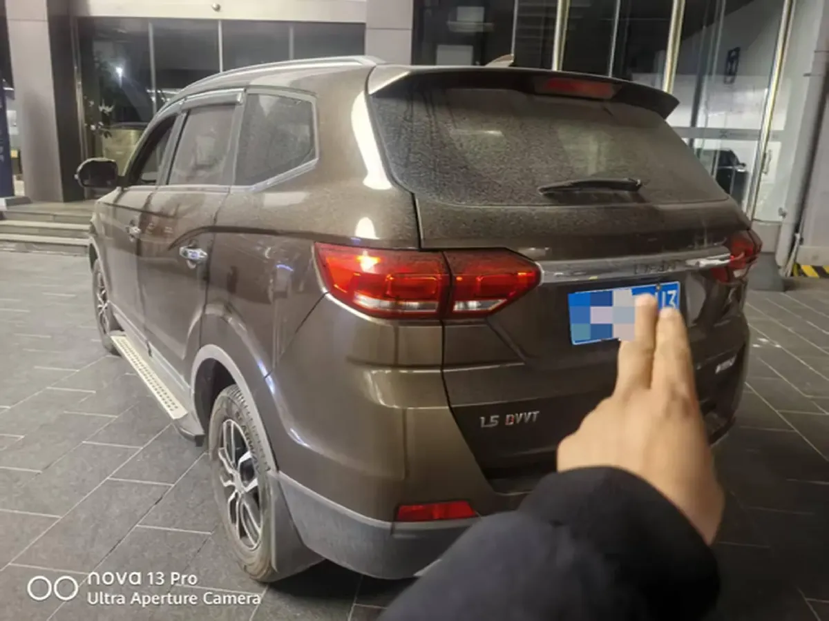 2015 LiFan LeTu 1.5L 109HP L4 5MT,autocango,china used car exporter,china ev exporter,chinese used car exporter,chinese used ev exporter