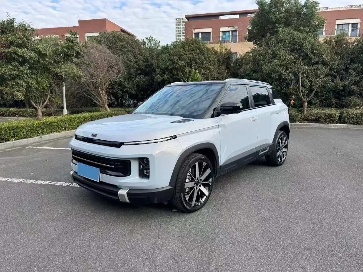 2023 Geely ICON 1.5T 181HP L4 7DCT