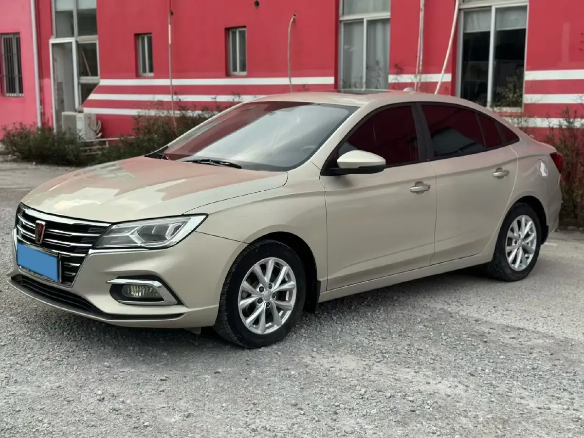 2020 Roewe i5 1.5L 120HP L4 CVT
