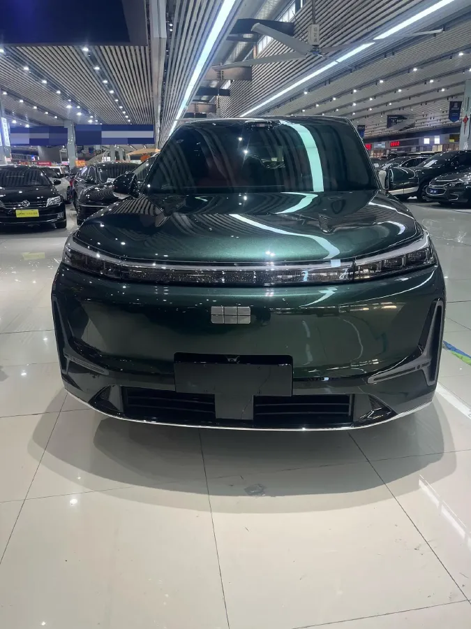 2025 Geely Galaxy M9 1.5T 163HP L4 3DHT PHEV,autocango,china used car exporter,china ev exporter,chinese used car exporter,chinese used ev exporter