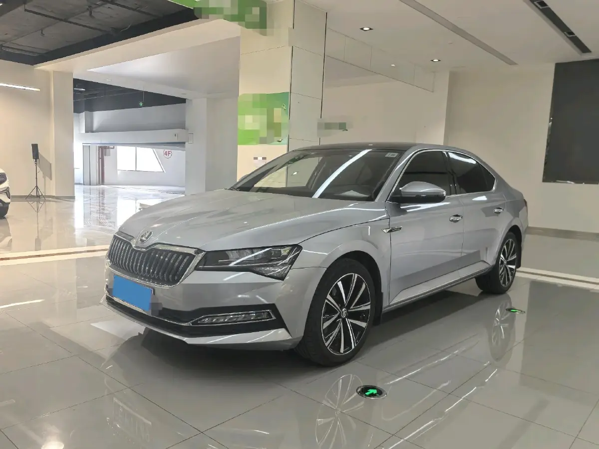 2022 Skoda Superb 1.4T 150HP L4 7DCT