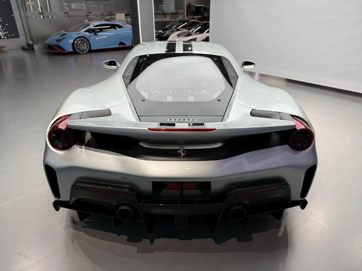 2018 Ferrari 488 3.9T 720HP V8 7DCT,autocango,china used car exporter,china ev exporter,chinese used car exporter,chinese used ev exporter