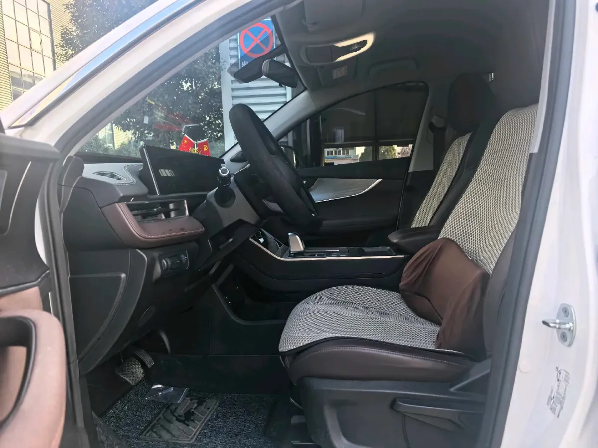 2015 Volvo V60 3.0T 305HP L6 6AT,autocango,china used car exporter,china ev exporter,chinese used car exporter,chinese used ev exporter