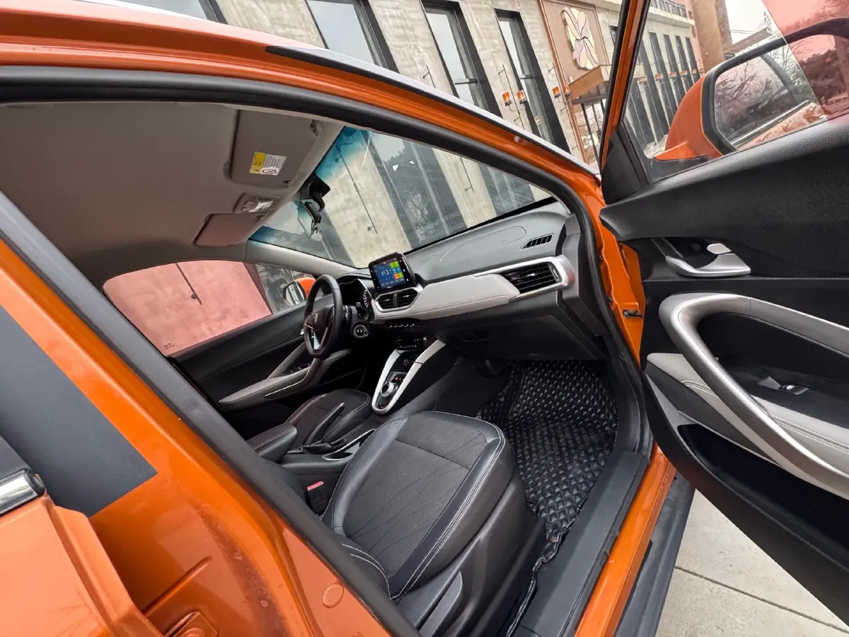 2018 KaiYi E3 1.6L 110HP L4 5MT,autocango,china used car exporter,china ev exporter,chinese used car exporter,chinese used ev exporter