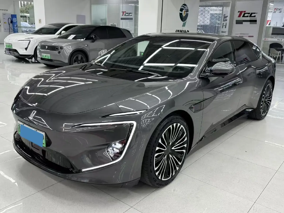 2024 Avatr 12 BEV 94.5KWH