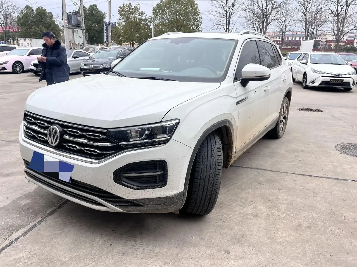 2020 Volkswagen Tayron 2.0T 186HP L4 7DCT