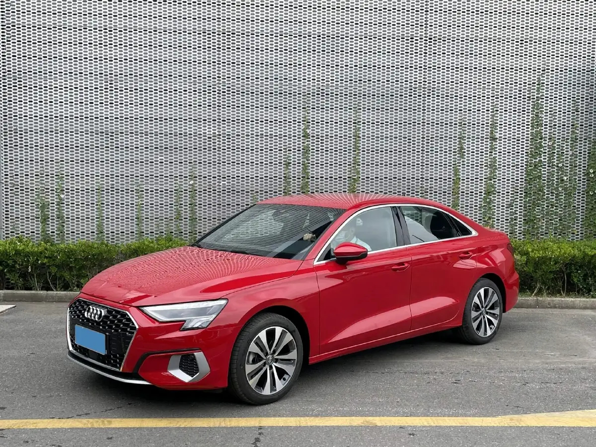 2021 Audi A3 1.4T 150HP L4 7DCT