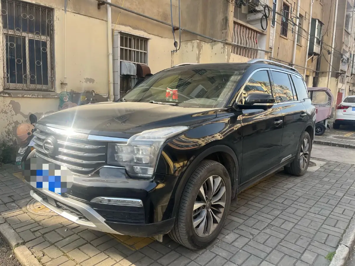 2017 GAC Trumpchi GS8 2.0T 201HP L4 6AT