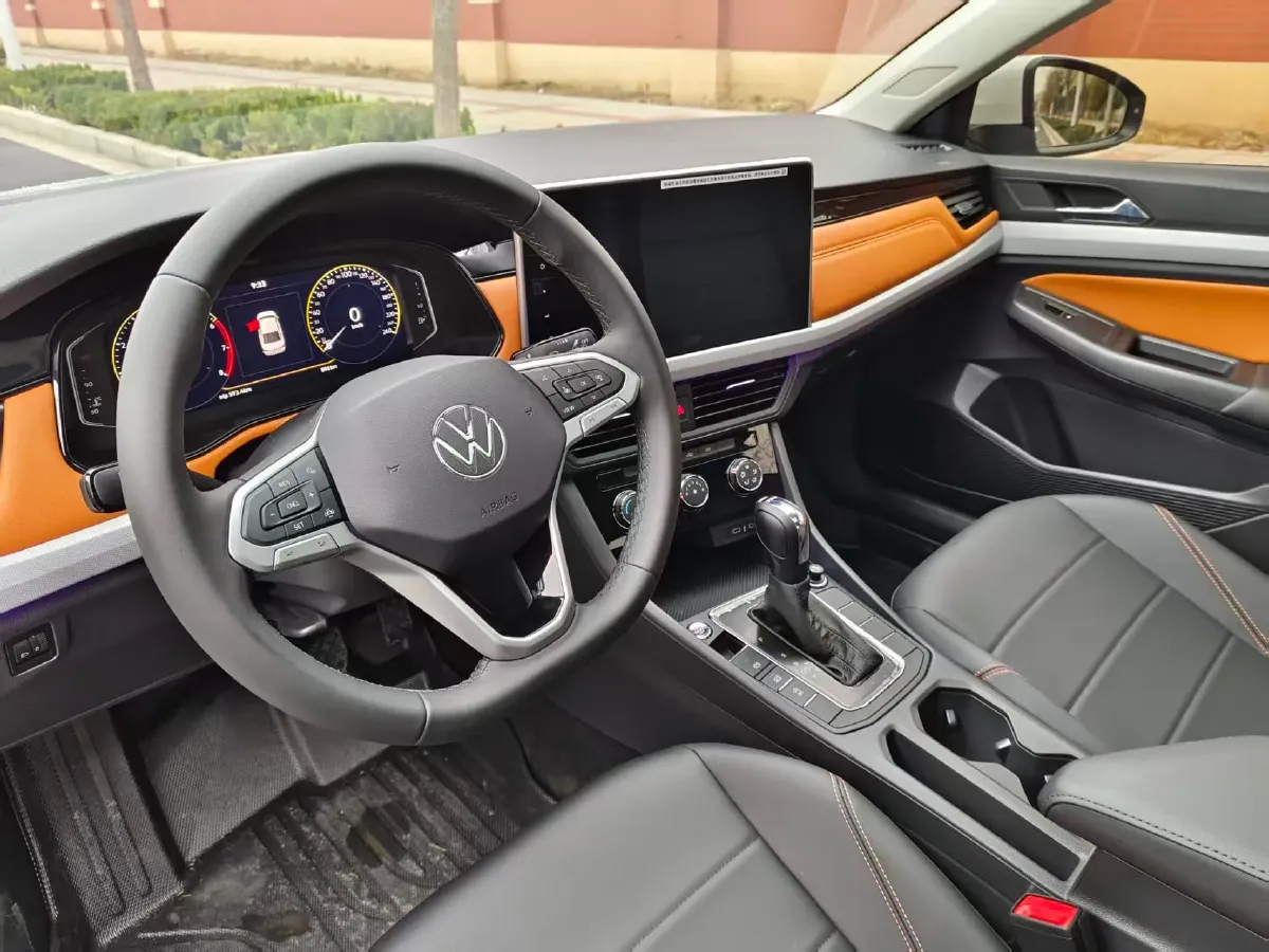 2025 Volkswagen Bora 1.2T 116HP L4 7DCT,autocango,china used car exporter,china ev exporter,chinese used car exporter,chinese used ev exporter