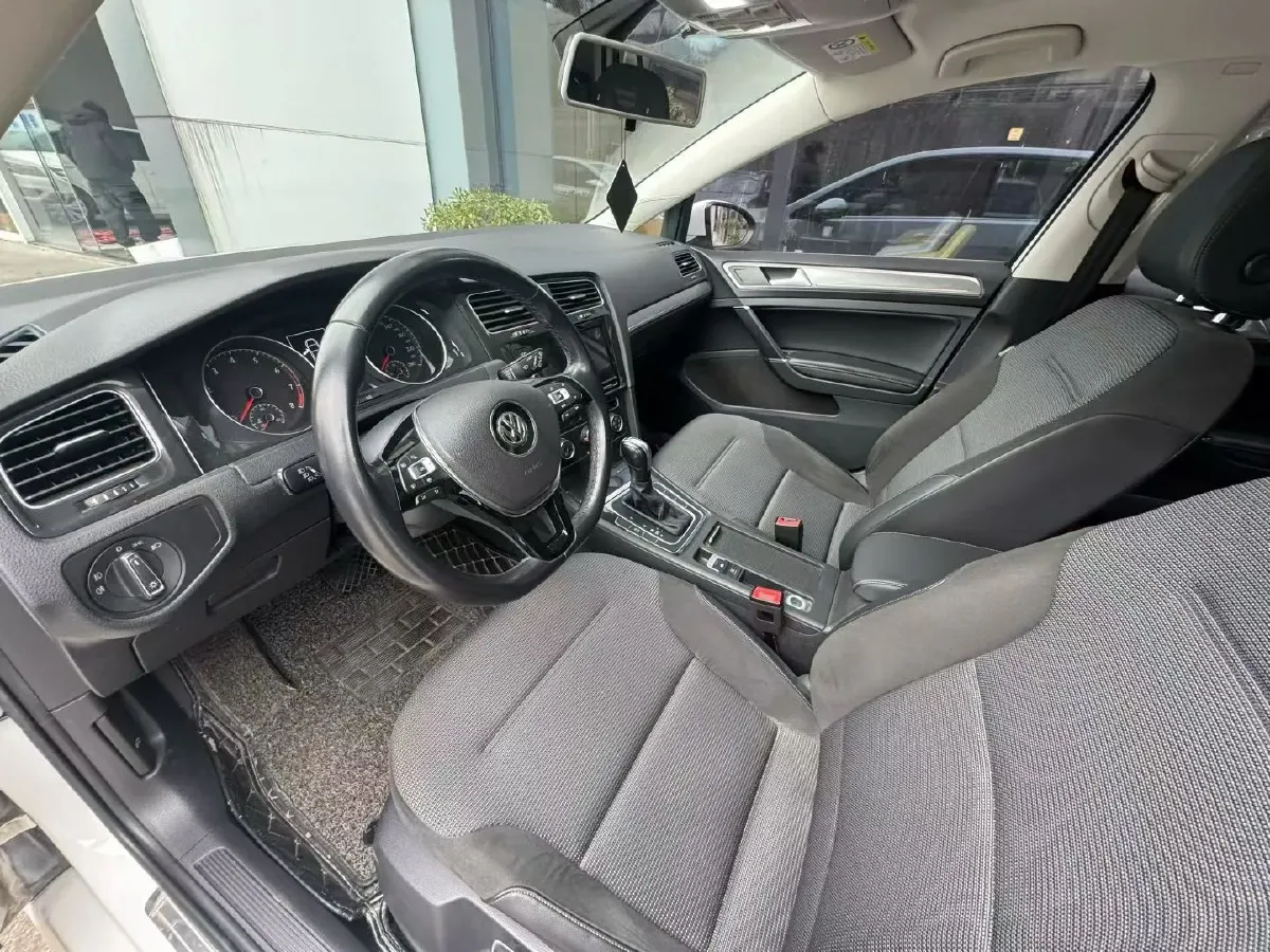 2019 Brilliance Auto V7 1.8T 231HP L4 7DCT,autocango,china used car exporter,china ev exporter,chinese used car exporter,chinese used ev exporter