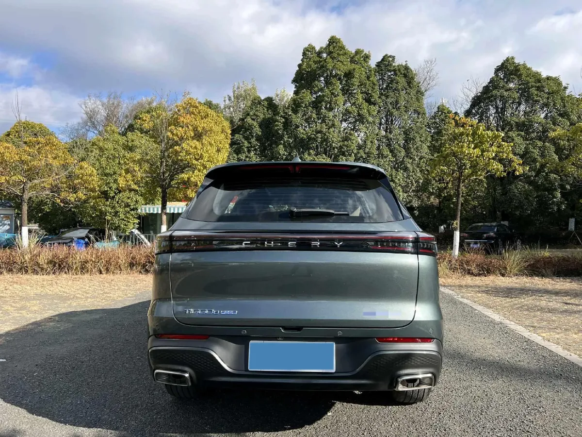 2025 Chery Tiggo 8 Plus 1.6T 197HP L4 7DCT,autocango,china used car exporter,china ev exporter,chinese used car exporter,chinese used ev exporter